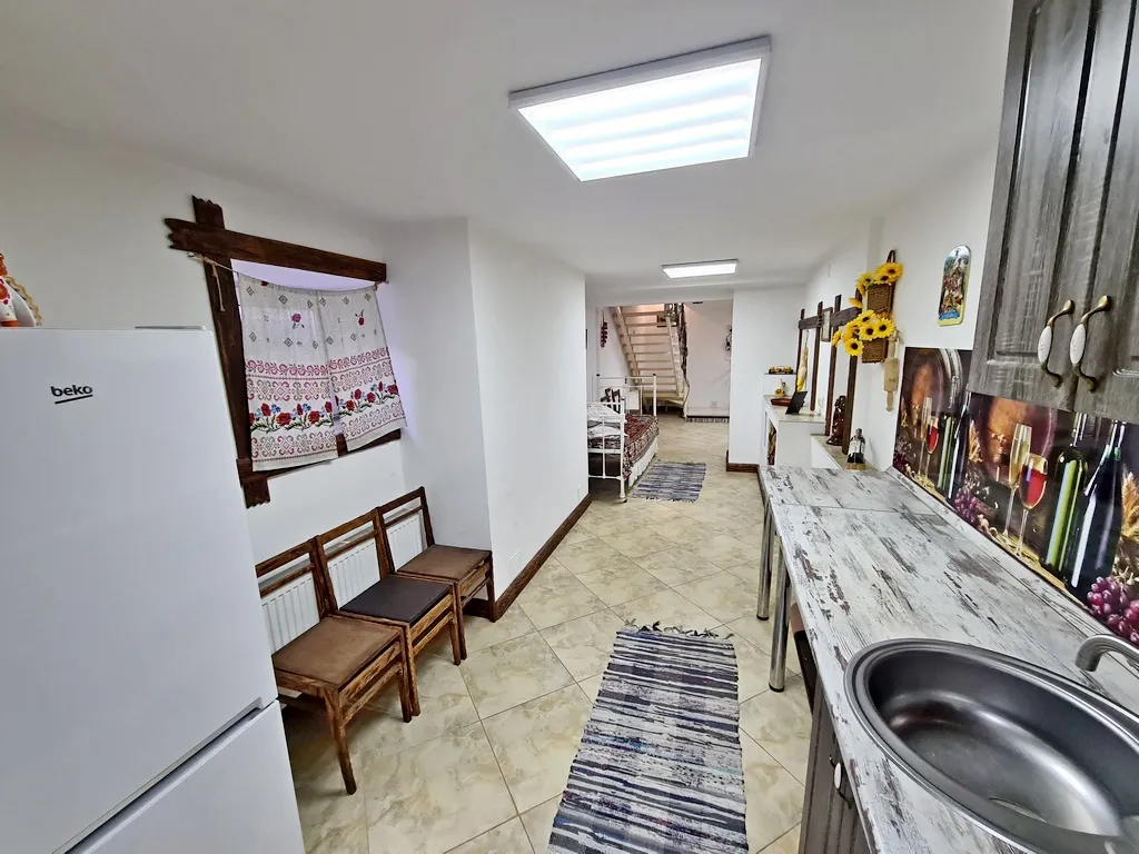 Коттедж у моря, детская территория, костровая чаша, до 11 человек.