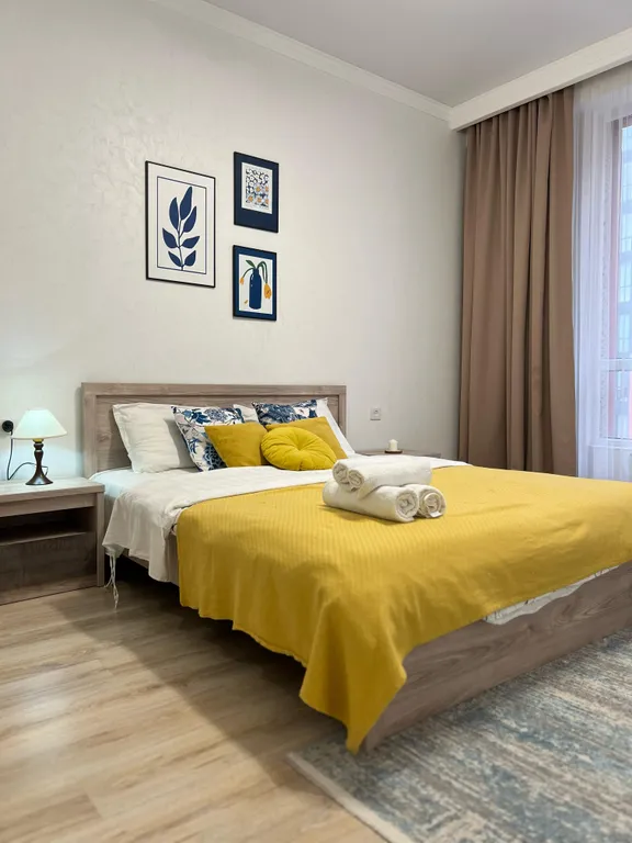 Квартира Доступная квартира 30 возле метро — Алматы