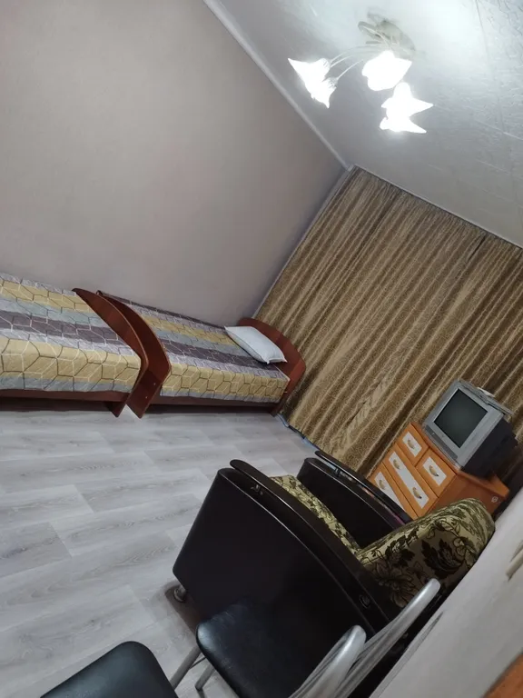 Квартира Большая 3-х комнатная квартира — Рефтинский