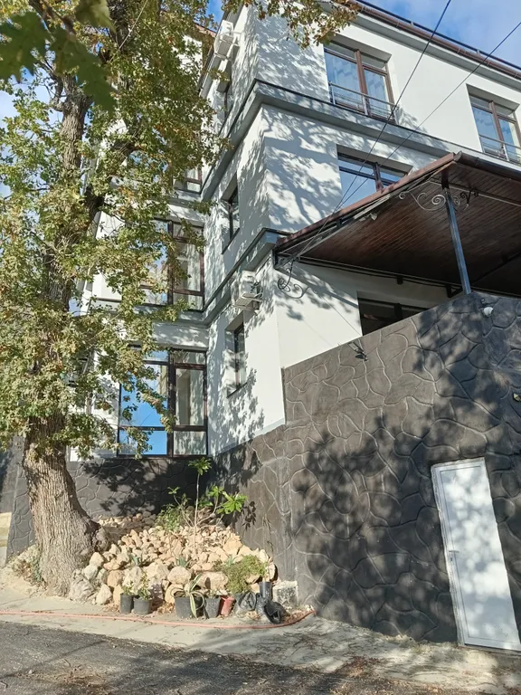 Коттедж Этаж в панорамном доме в 10 минутах до моря — аренда посуточно в Кореиз