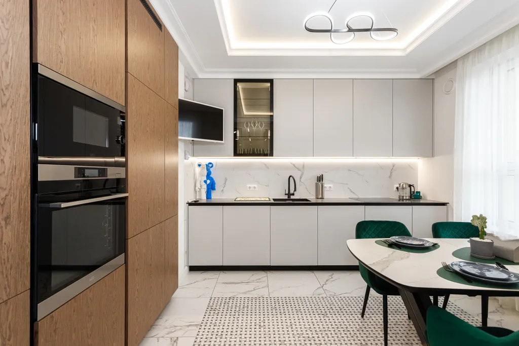 Стильные апартаменты в центре с панорамным видом