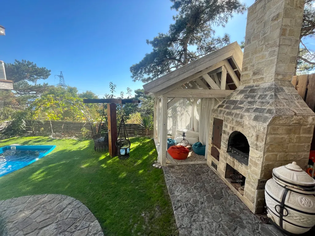 4-комнатный Дом