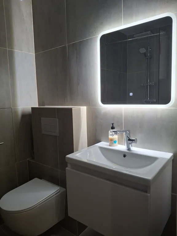 Новая, современнaя студия в Новом ЖК