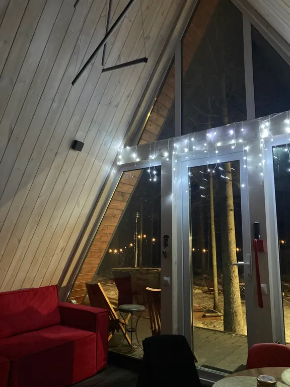 Уютный домик с банным чаном и панорамным видом на лес