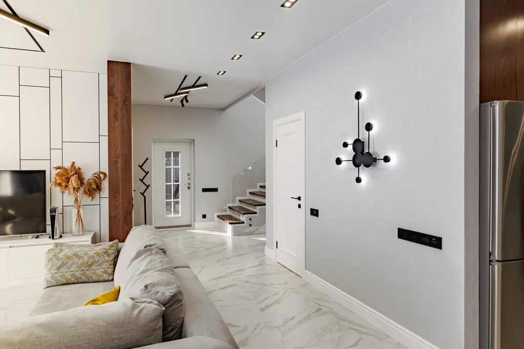 Дом с видом на море, горы, и теплым бассейном