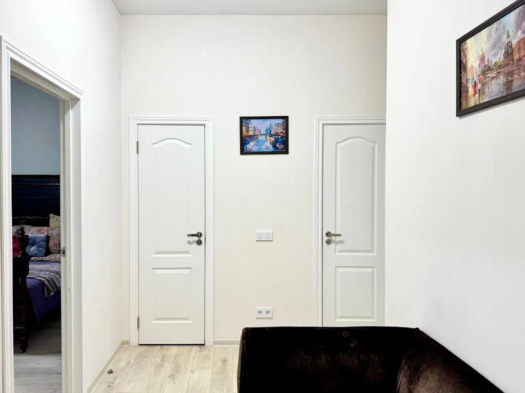 Двухкомнатная квартира с балконом в Лайково