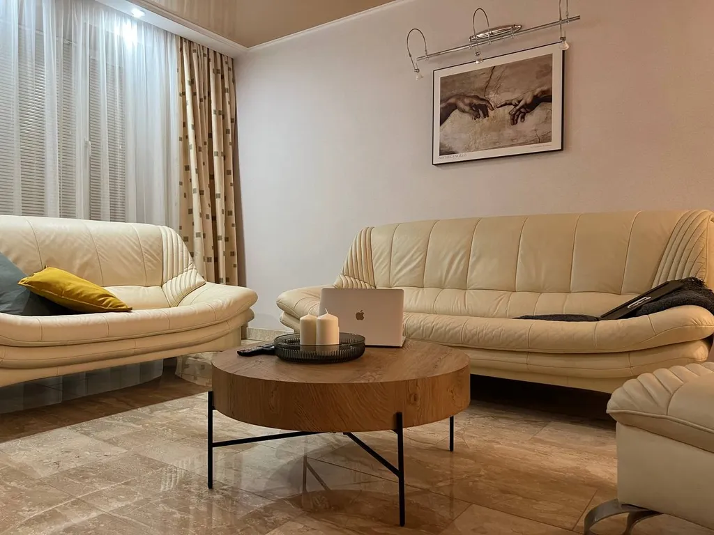 Квартира Апартаменты с необычной планировкой в самом центре города. — аренда посуточно в Гродно