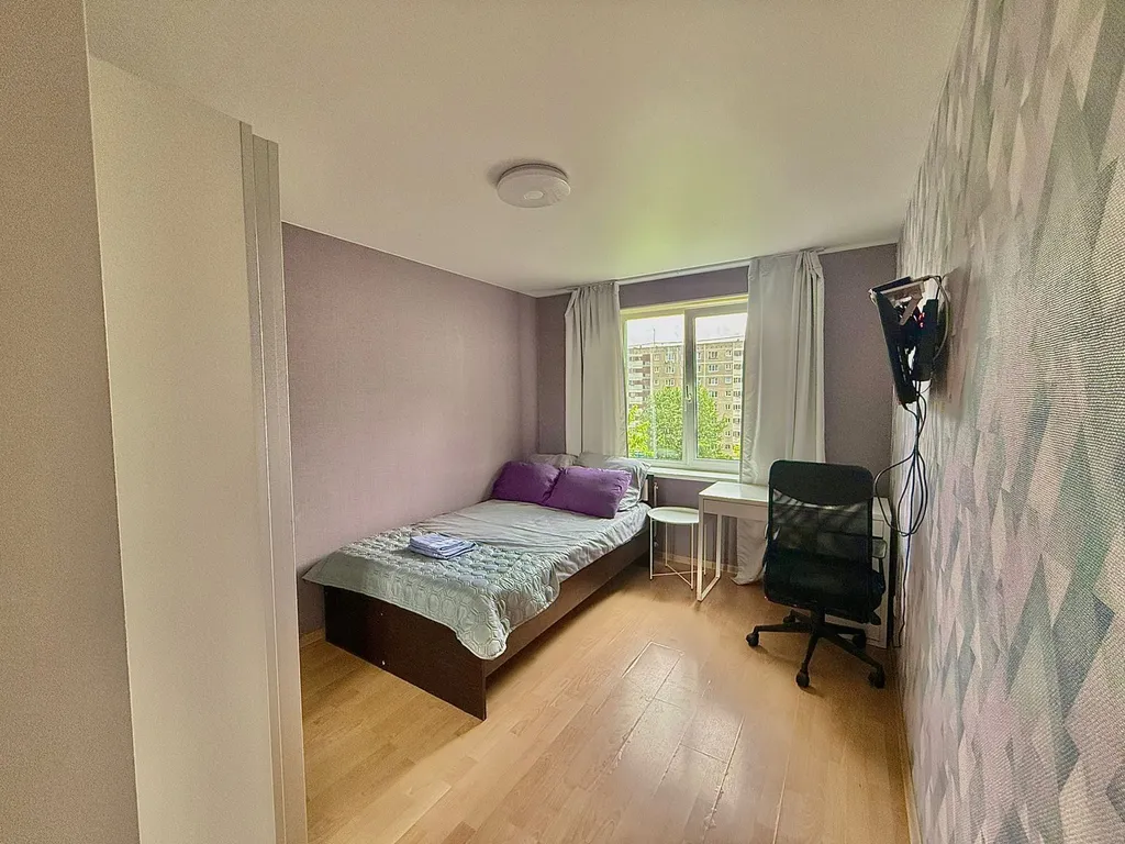 Apart семейный