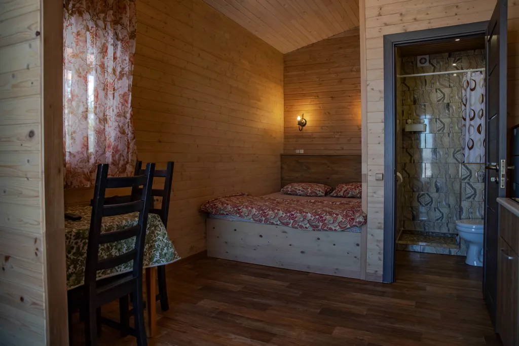 Уютная лофт студия на берегу озера Селигер