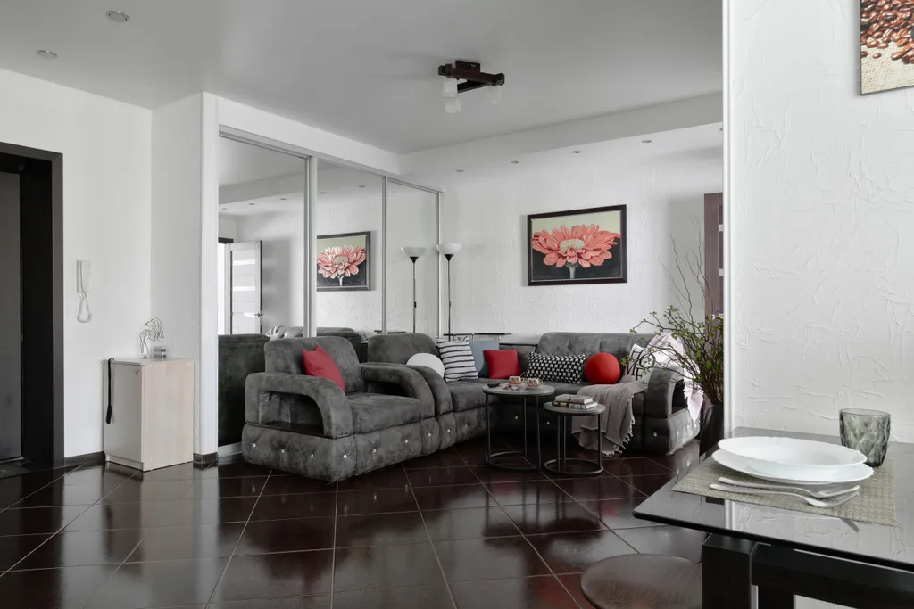 Двухкомнатная квартира-студия рядом с зоопарком