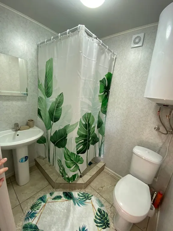 Уютный домик у сада