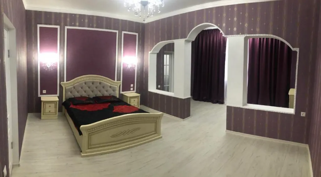 Коттедж 1-комнатный Дом — Сухум