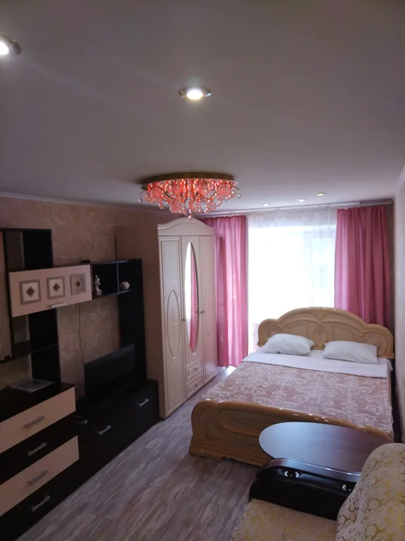 Уютная квартира в историческом центре города — аренда посуточно в Киров