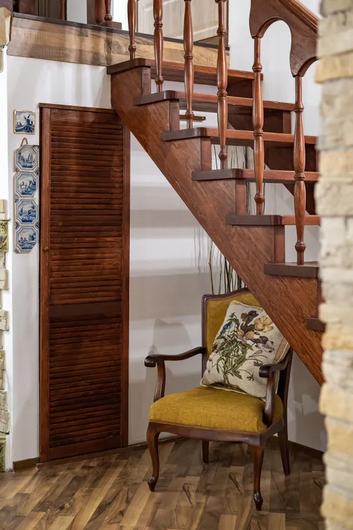 Атмосферная двухуровневая квартира с парковкой у Эрмитажа