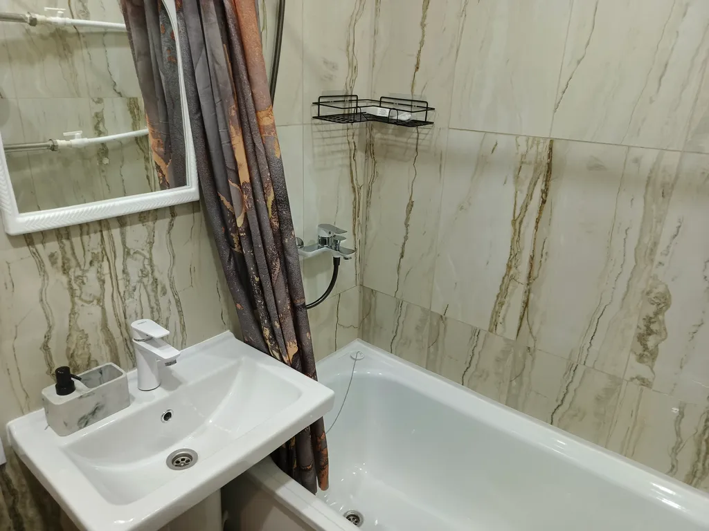 Уютная двухкомнатная квартира с видом на горы