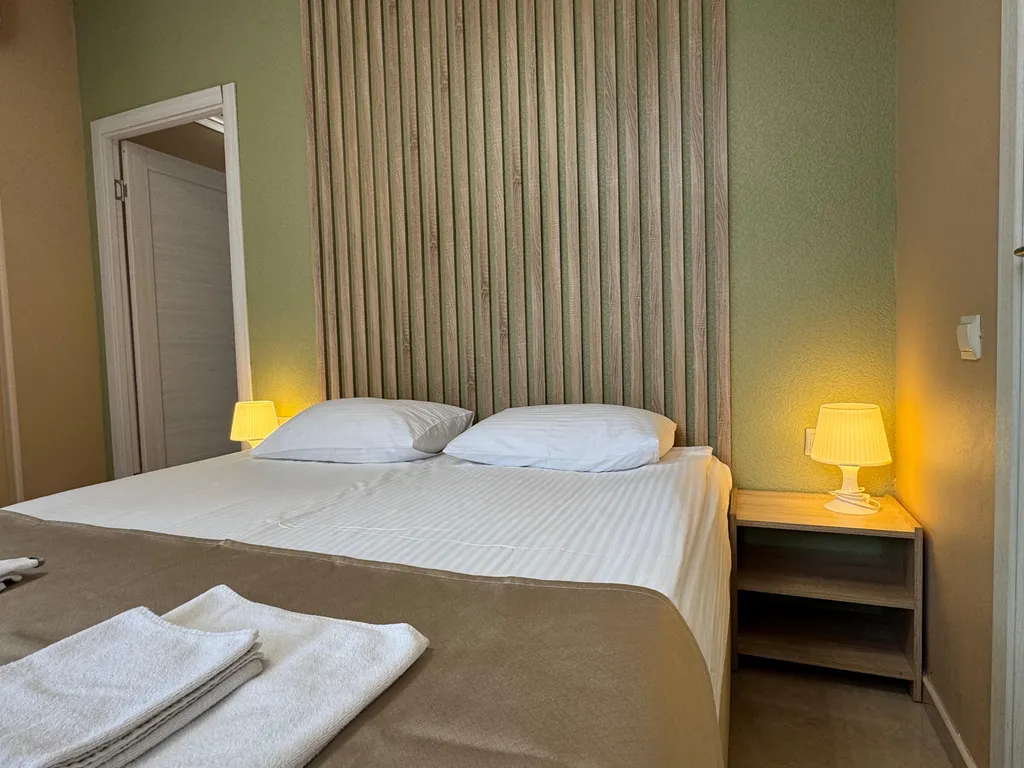 Квартира Квартира Двухкомнатный номер с кухней 1 этаж с отдельным входом — Геленджик