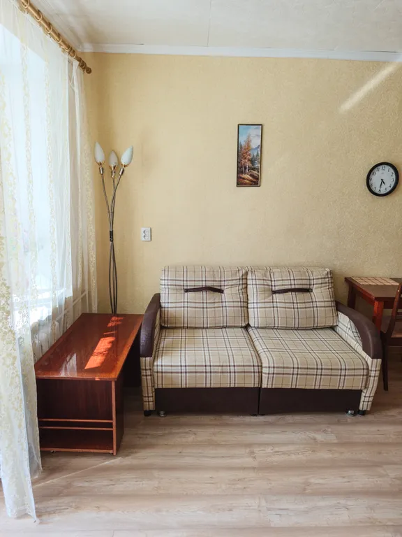 Квартира 2к квартира возле парка "Учкуевка" — Севастополь