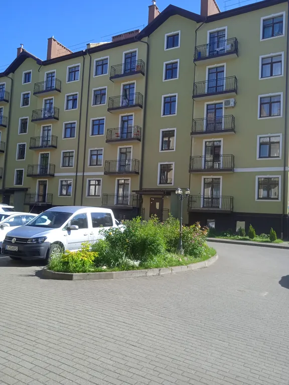 4-комнатная Квартира