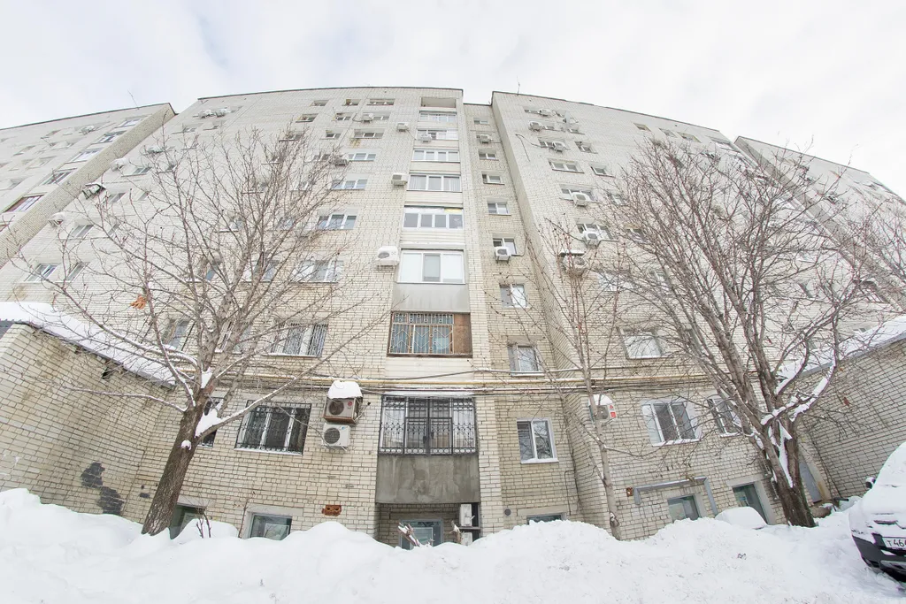 Квартира Апартаменты с балконом — Саратов