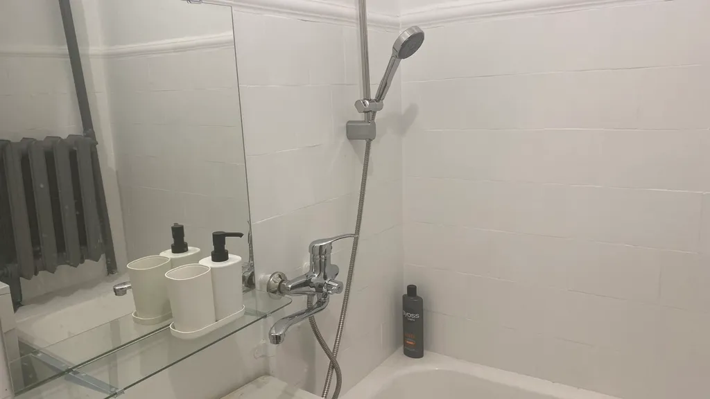 Квартира Большая комната с высокими потолками на Цветном — Москва