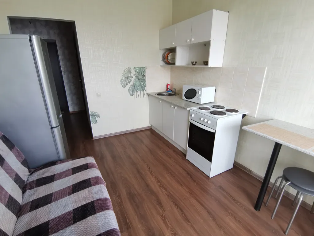 Квартира в районе ТЦ Кристалл