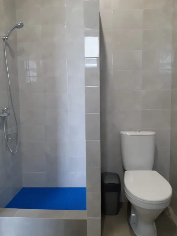 Меблированная комната на берегу Азовского моря