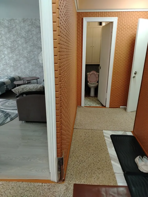 Уютная квартира в Юго-западном районе с видом на Спасо-Яковлев монастырь