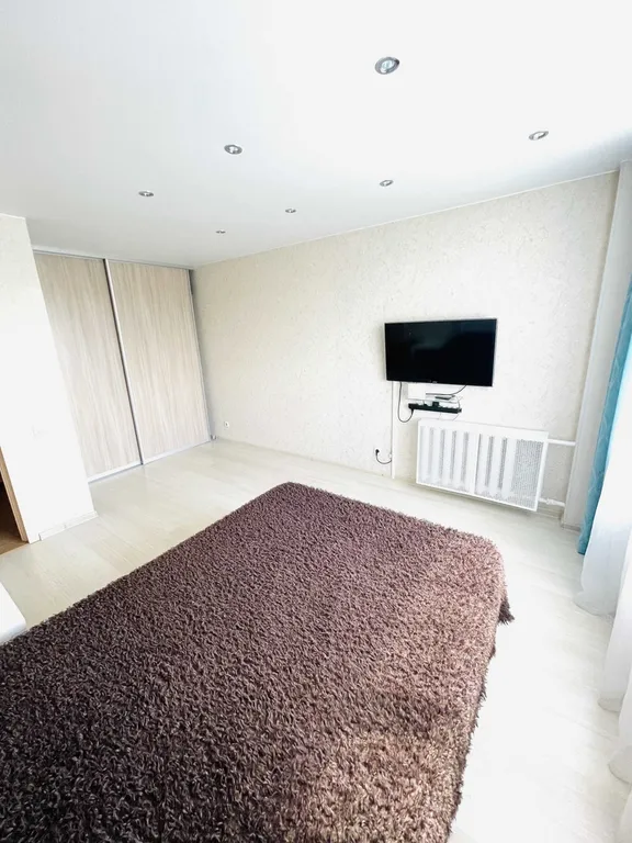 Светлая квартира у парка Мира