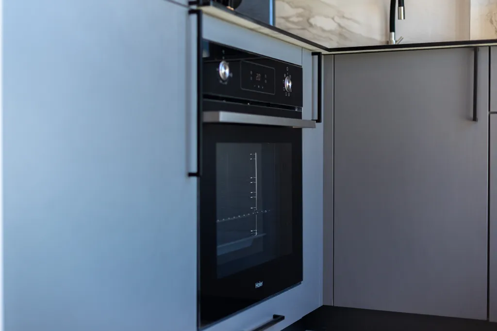 4. 16 studio goncharova mini