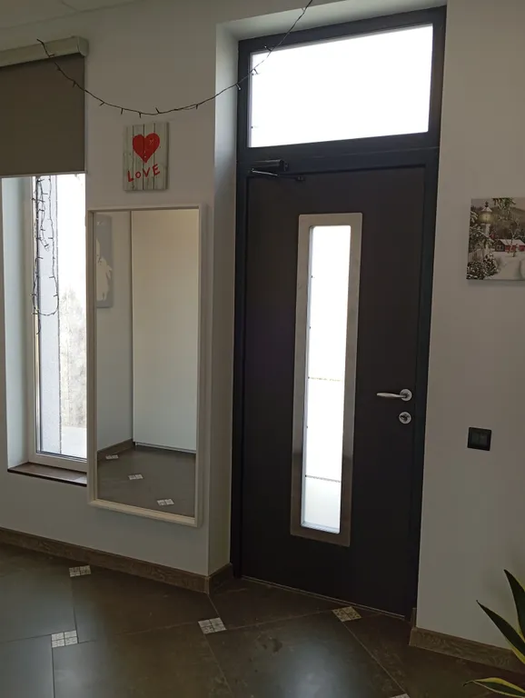 Современный просторный дом в стиле минимализма