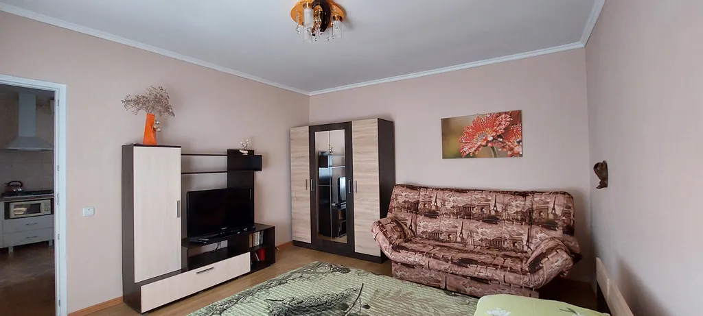 Отдельный этаж, в частном секторе