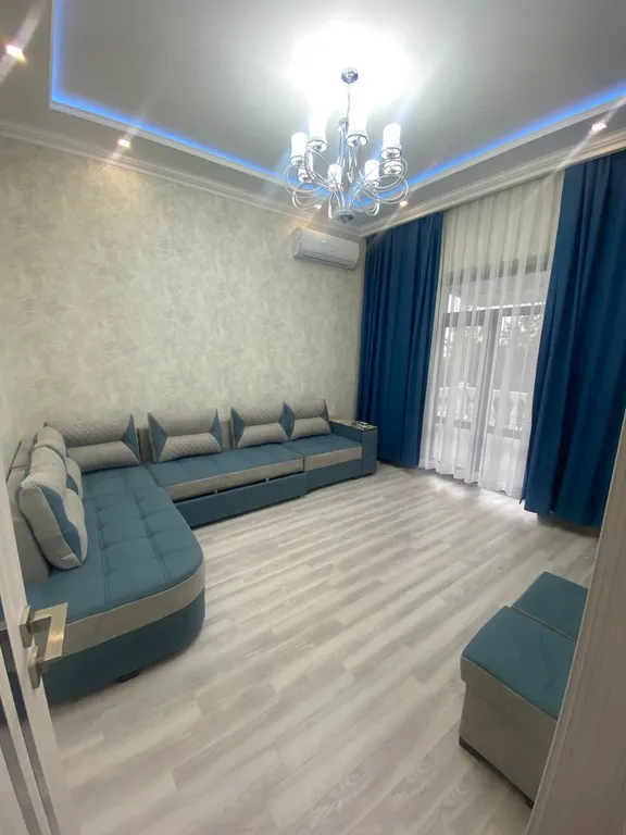 Уютная квартира с красивой террасой, 7Days Apartments
