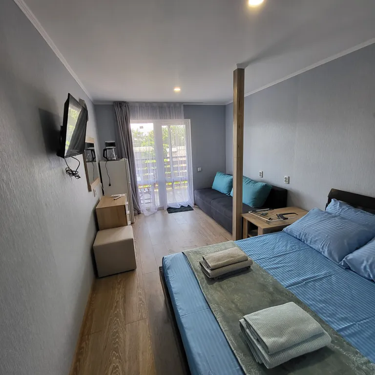 №28 на втором этаже, в номере есть все