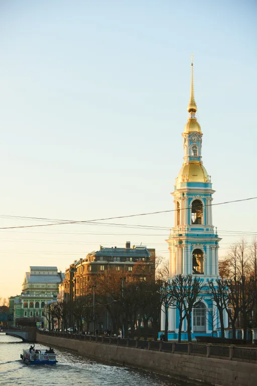 Уютная студия с парковкой в центре