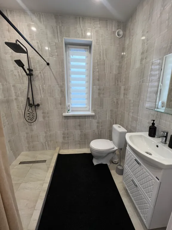 Уютный просторный коттедж