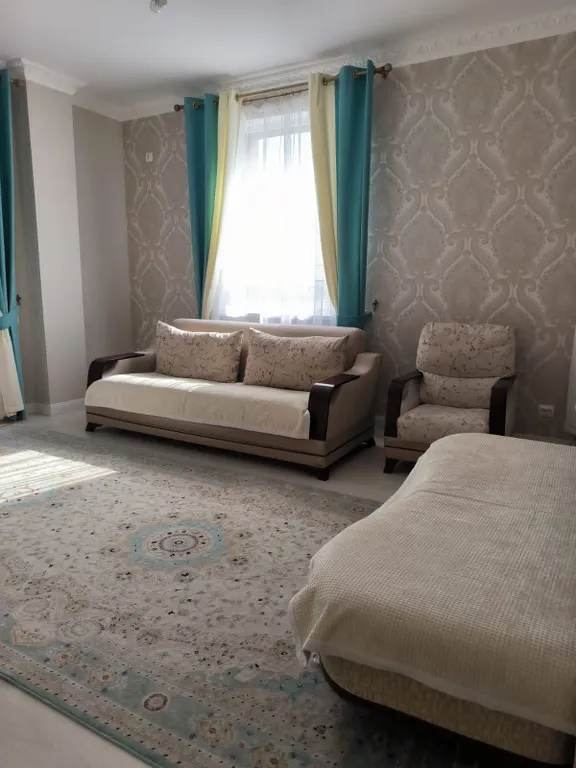 Уютная 2-комнатная квартира возле ТРЦ Mega Silk Way