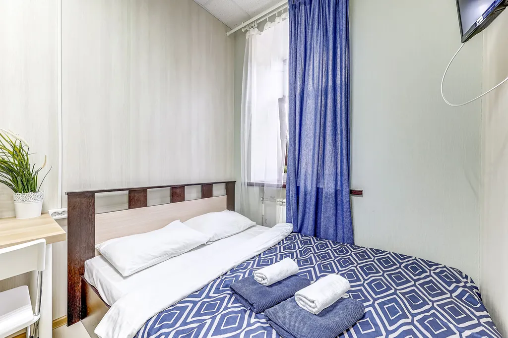 Номер-эконом в 3 минутах от метро Чернышевская