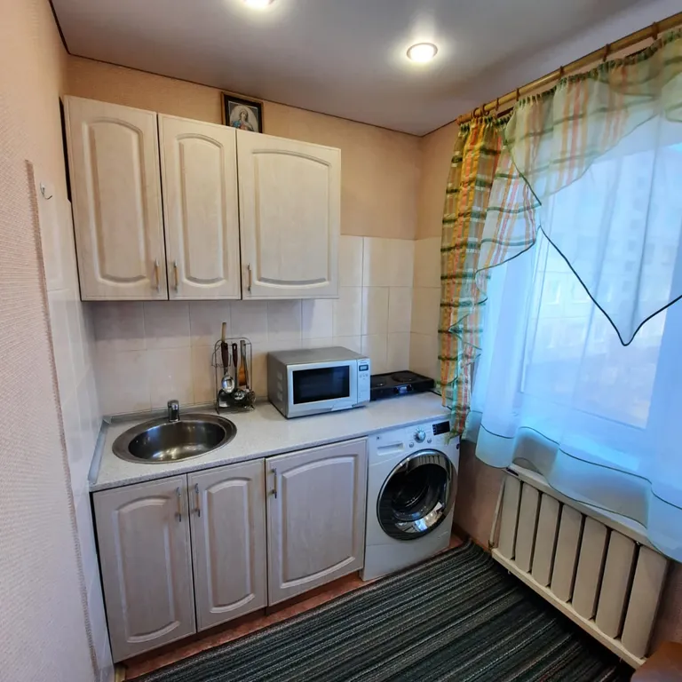 Квартира с мебелью и бытовой техникой в самом центре города