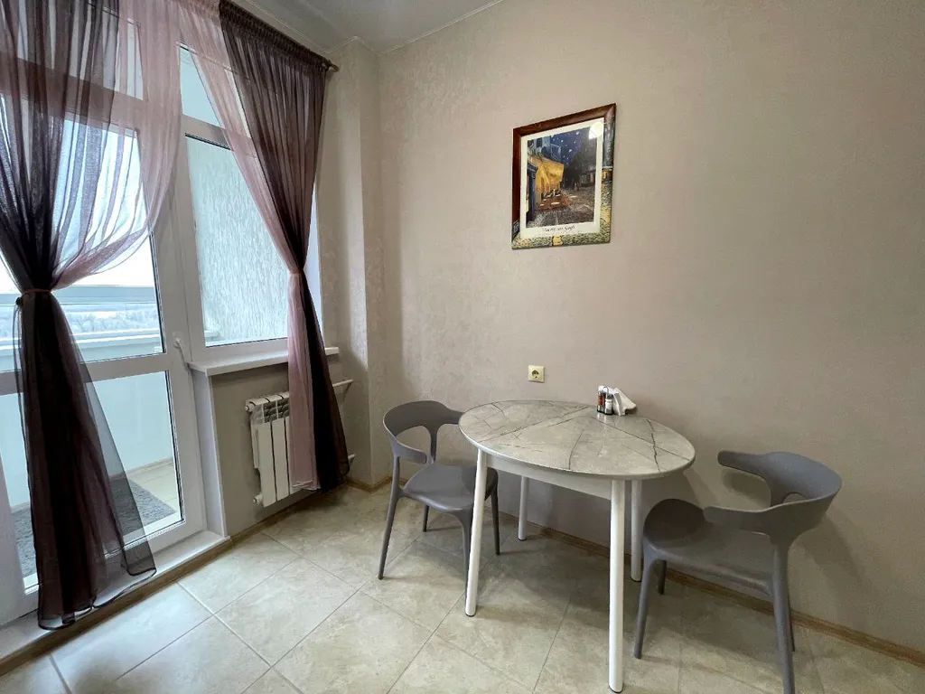 Квартира возле парка — аренда посуточно в Омск