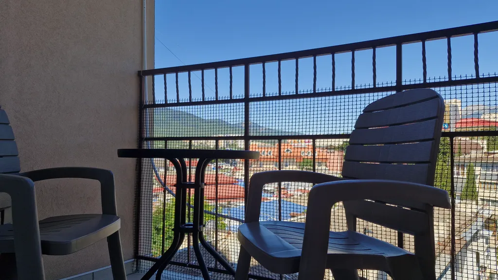 Просторная 2-х комнатная квартира в центре