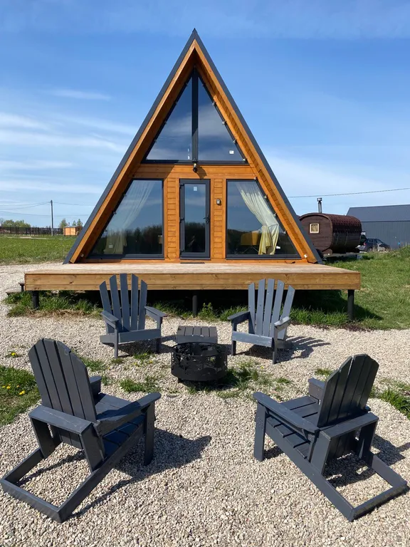 Шале Småland Люкке Хаус на хуторе близ речки