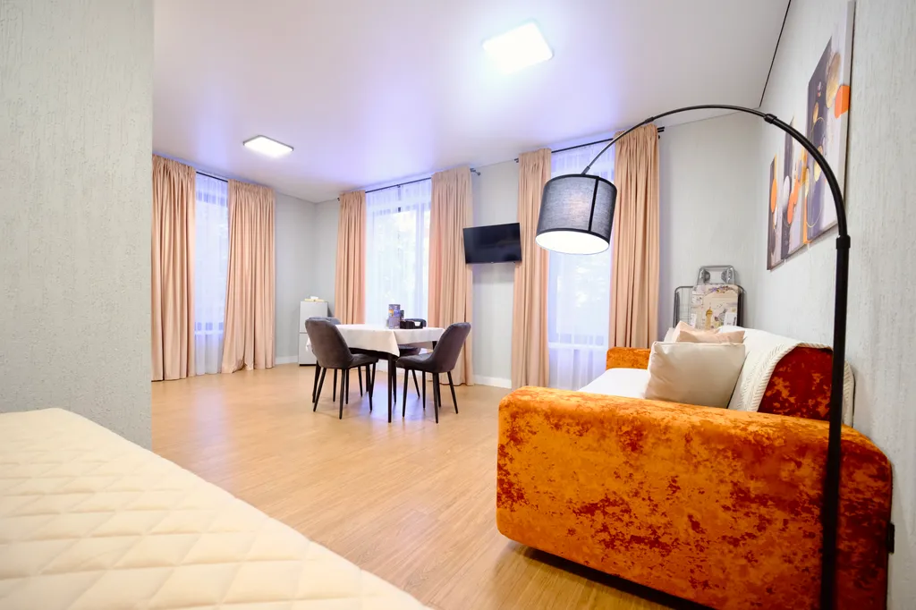 Студия с красивым видом