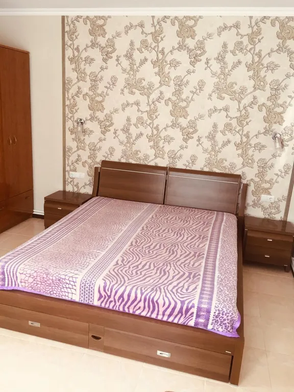 Частный дом с территорией