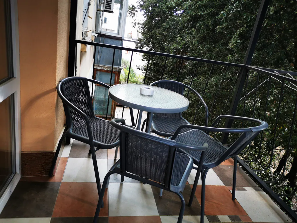 Двухкомнатная квартира с открытым балконом