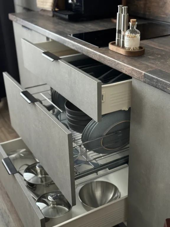 Дизайнерская квартира-студия