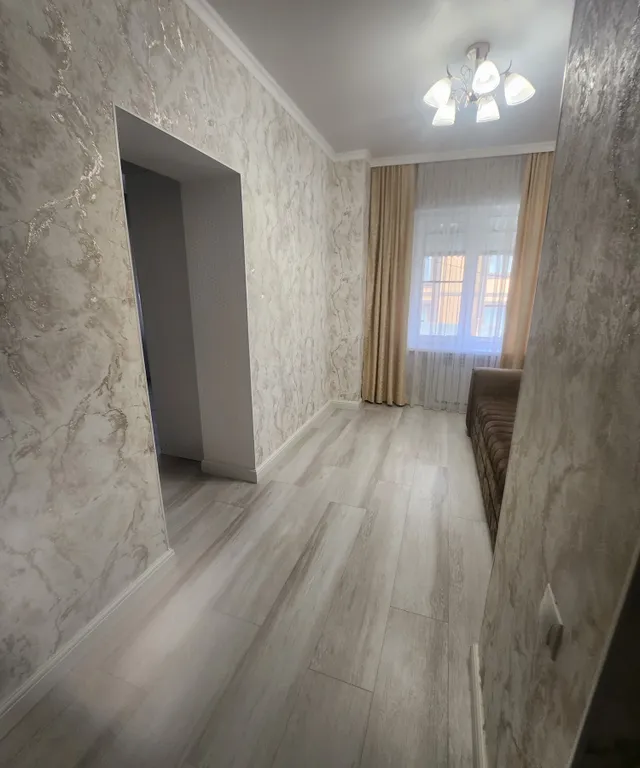 Большой дом с видом на гору