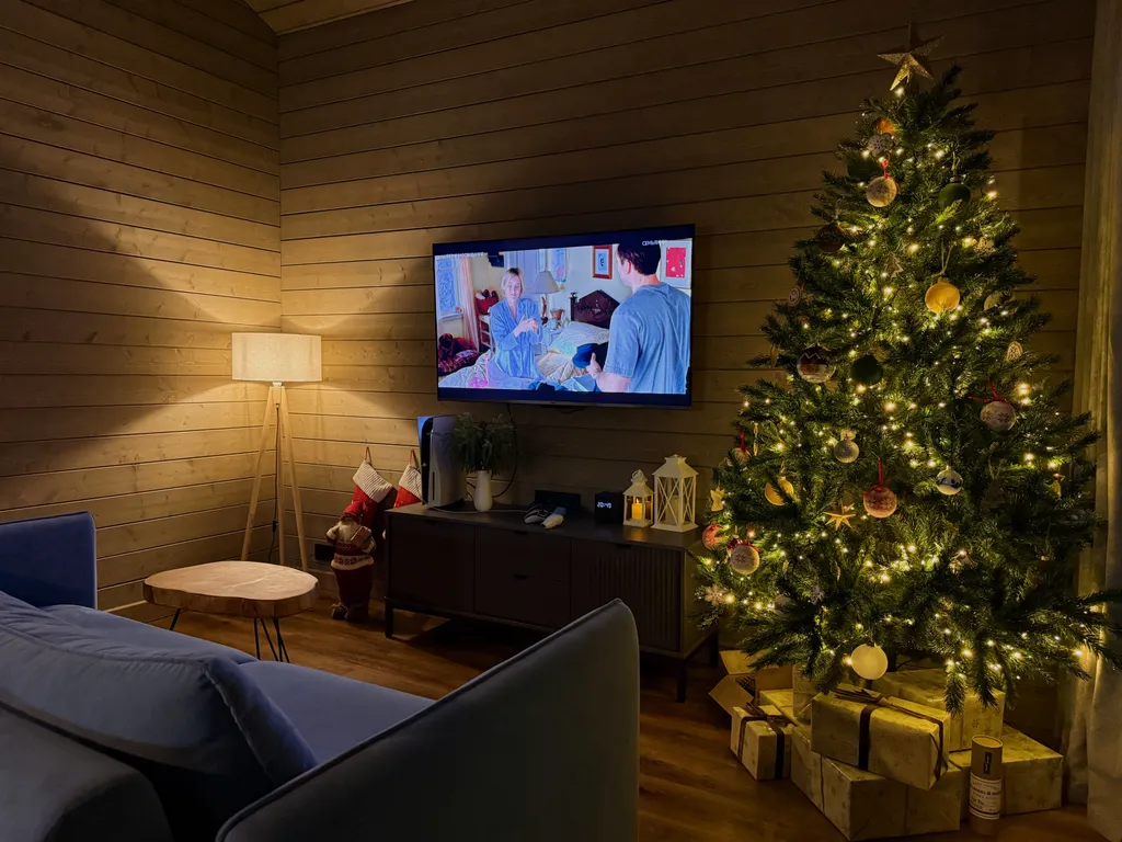 Коттедж Зелёный дoм у сocнoвoгo леса с купeлью и теpраcoй — аренда посуточно в Приветнинское