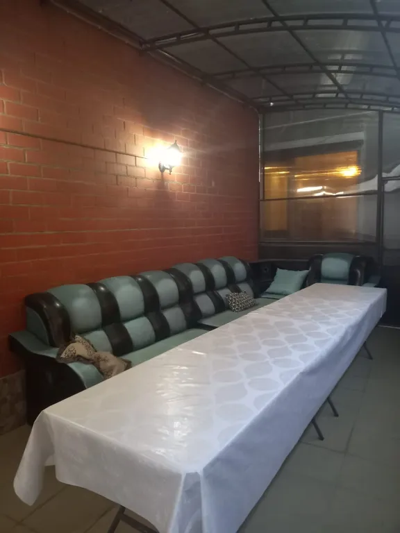 Коттедж под мероприятия с бассейном и баней