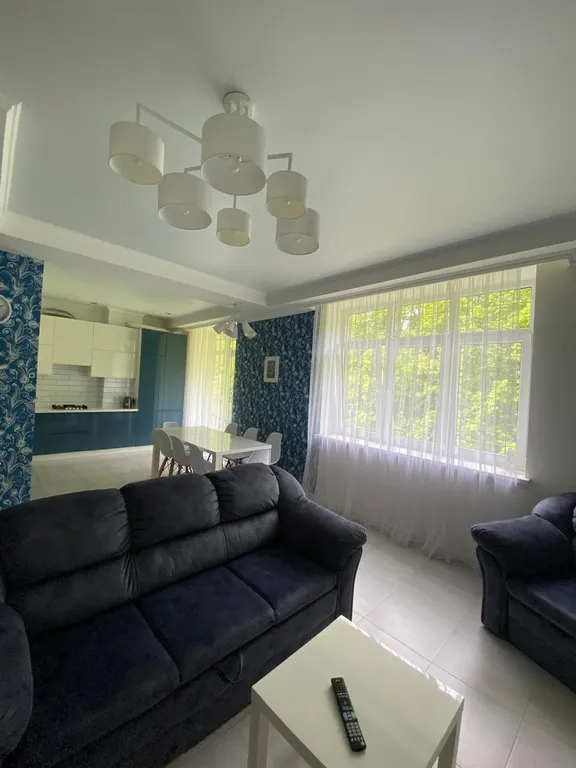 Большая квартира в тихом районе недалеко от моря