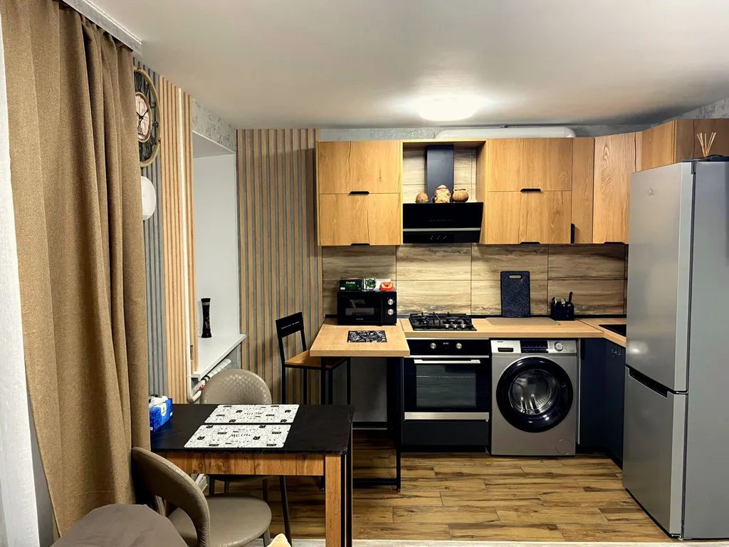 Очень уютная, стильная квартира студия в стиле лофт